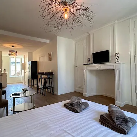 Centre-ville Entierement Renove Appartement Mortagne-au-Perche