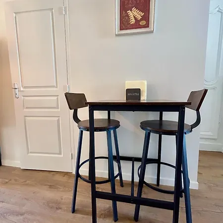 Centre-ville Entierement Renove *