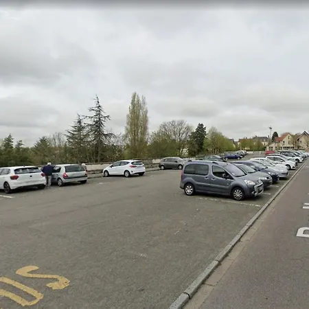 Centre-ville Entierement Renove דירה