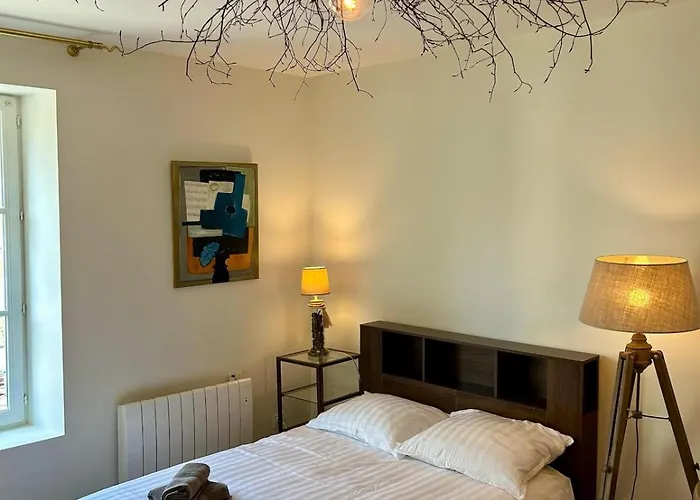 Centre-ville Entierement Renove 모르타뉴-오-페르슈